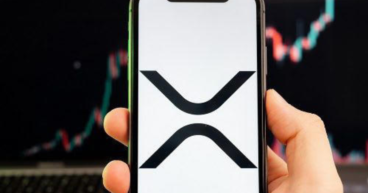 XRP price dips 