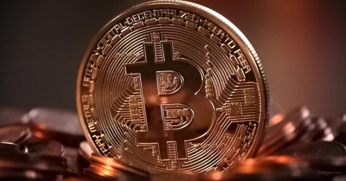 Bitcoin Breaks Past $95,000 as ETFs Pull in $3 Billion in a Week