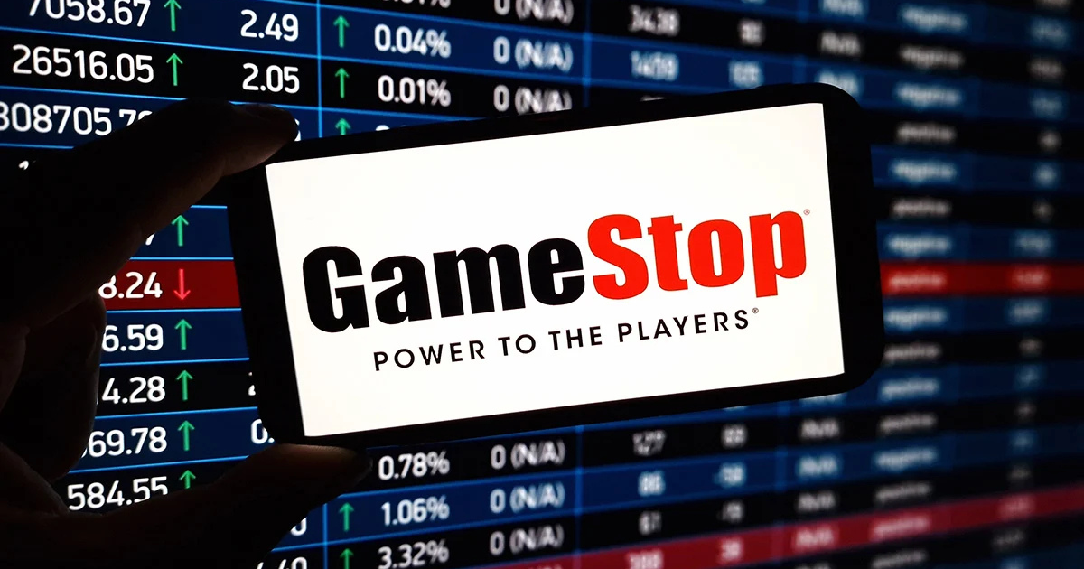 Gamestop Bitcoin: GameStop Dives into Bitcoin — But Will Investor Confidence Catch Up? 