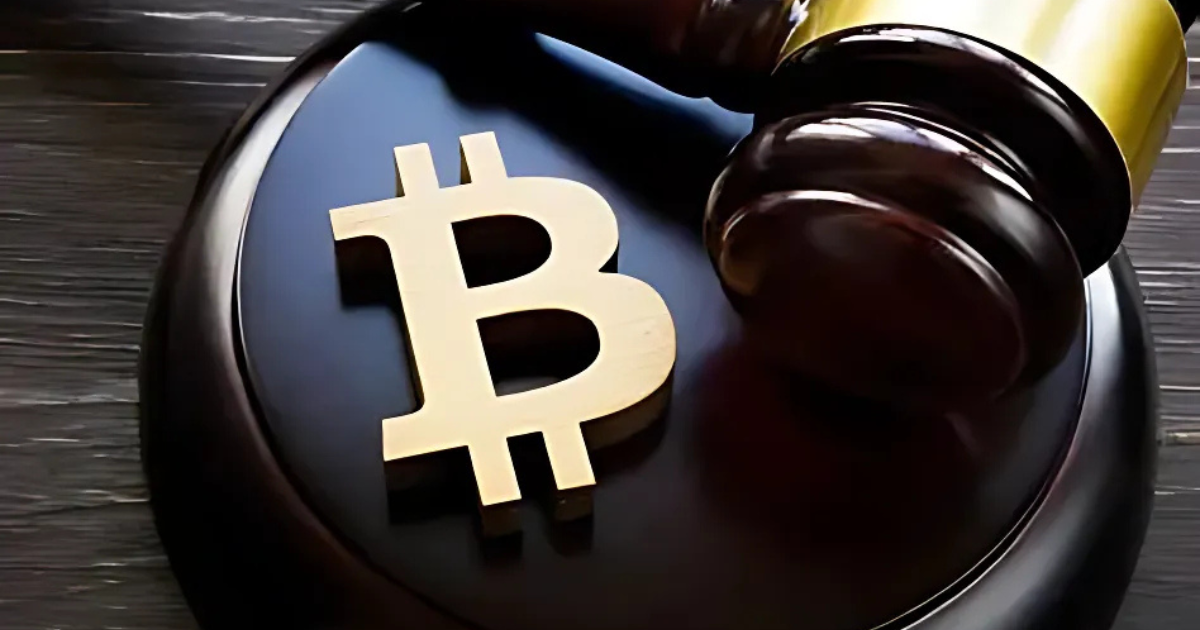 U.S Senator Lummis Sets Sights on Enacting Goals for Two Crypto Bills by 2026 